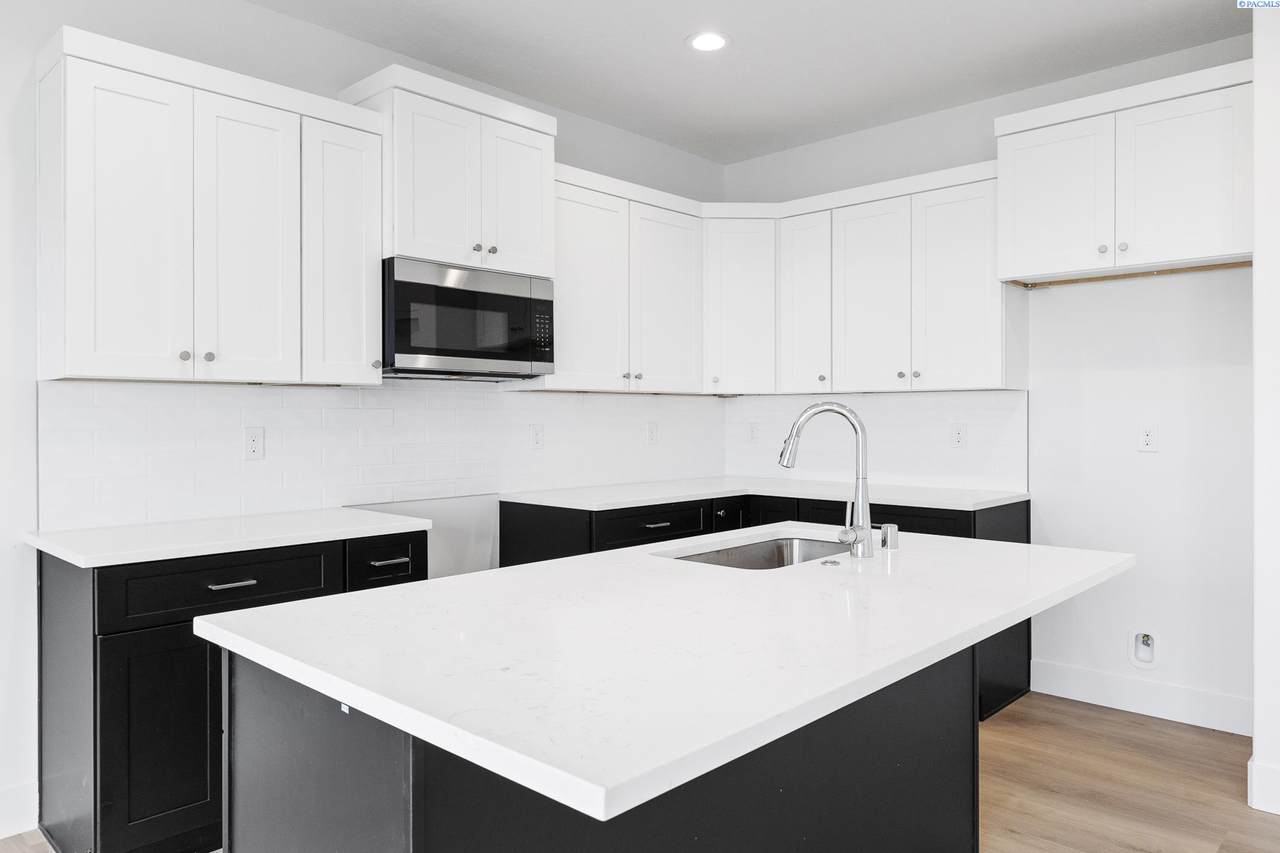 7518 Grapevine Ct - Photo 1