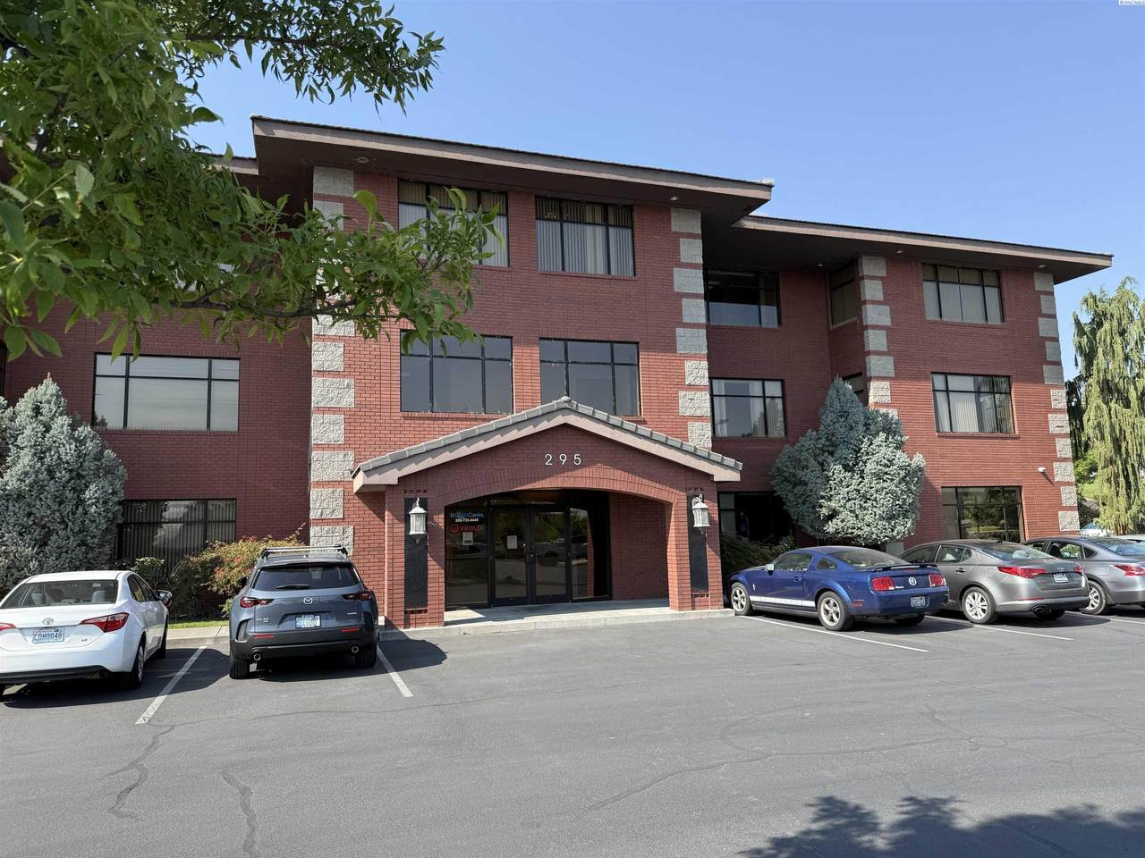 295 Bradley Blvd. - Photo 1