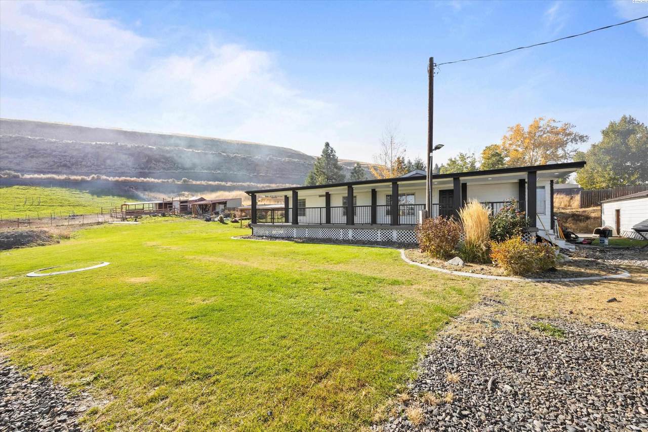 13232 Nascar Pr Ne - Photo 1