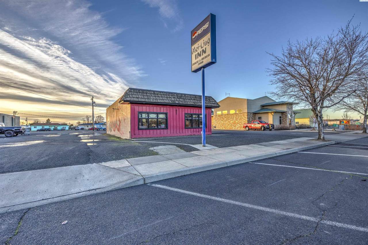 627 Columbia Ave - Photo 1