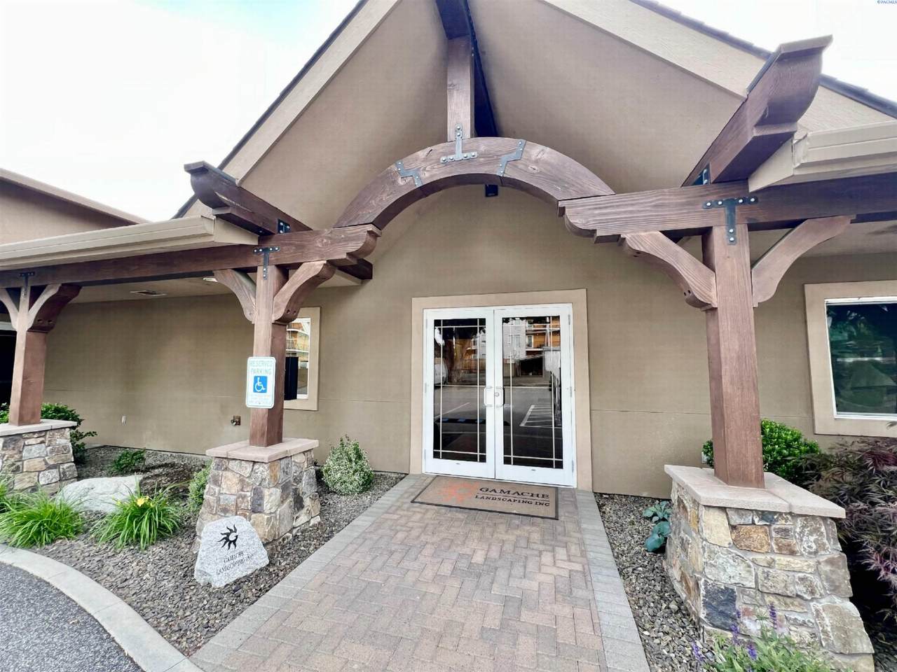 1212 Columbia Park Trail - Photo 1