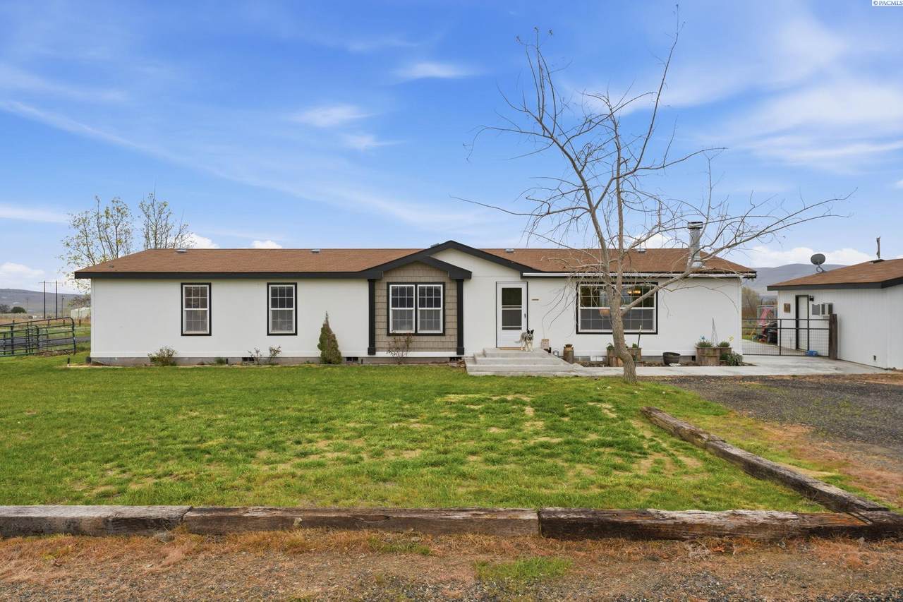 61610 Whan Rd - Photo 1