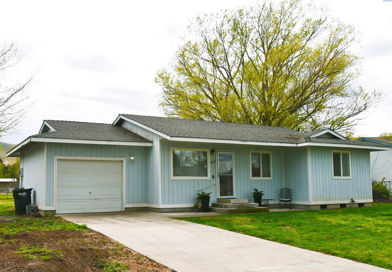 405 Belle - Photo 1