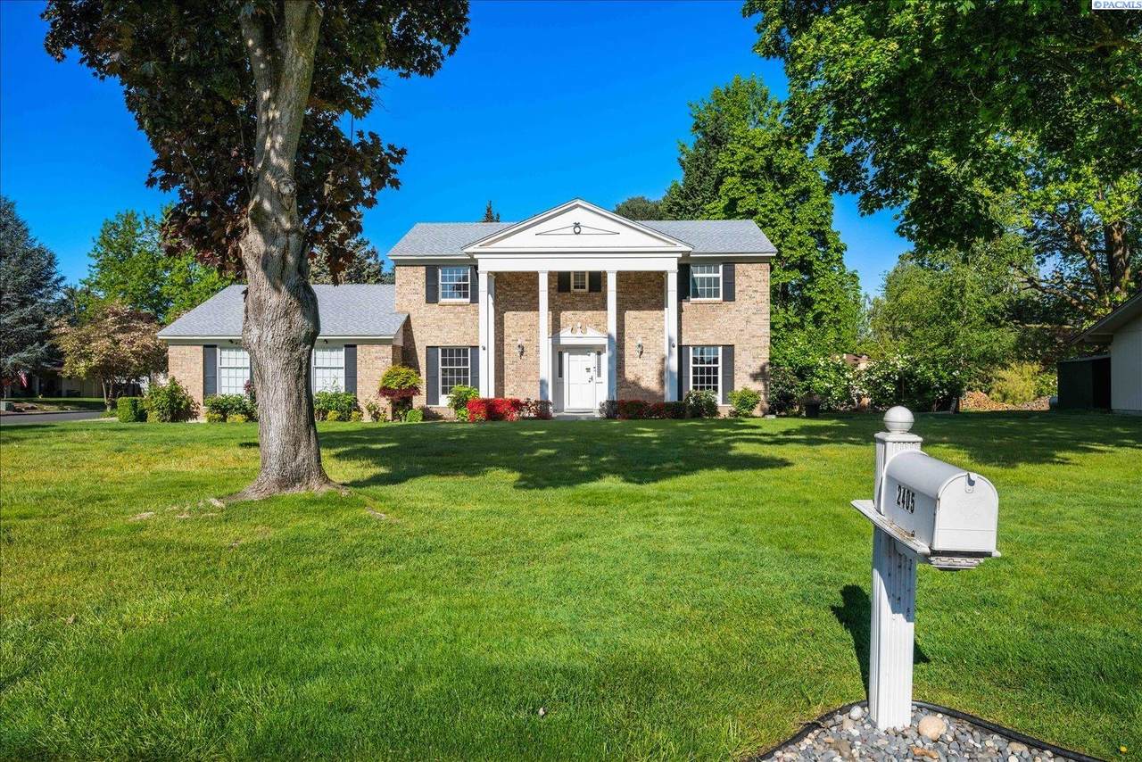 2405 Harris Ave - Photo 1