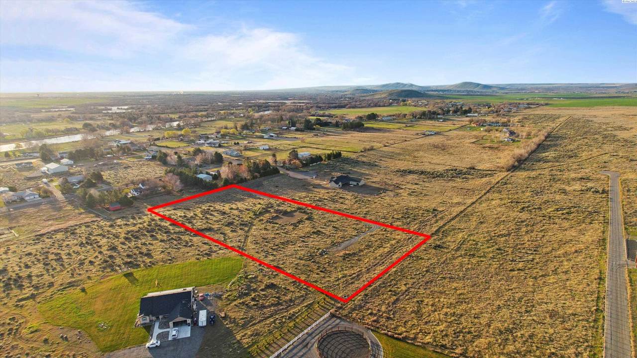 43703 Carel Ln - Photo 1