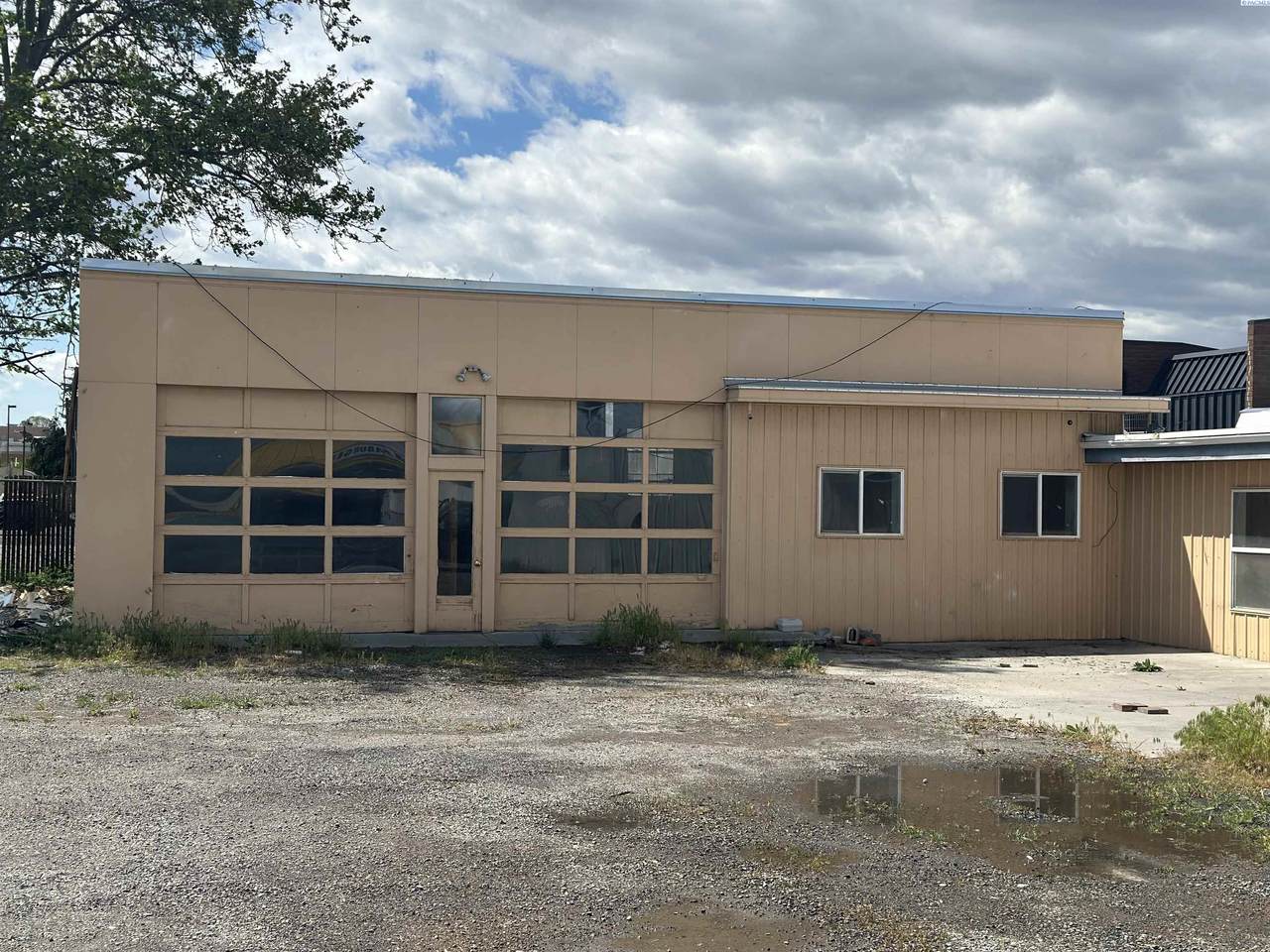 1177 Lee Blvd - Photo 1