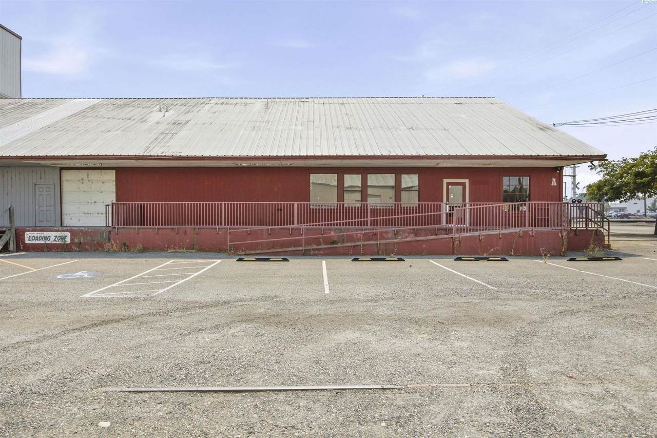 206 Benton St - Photo 1