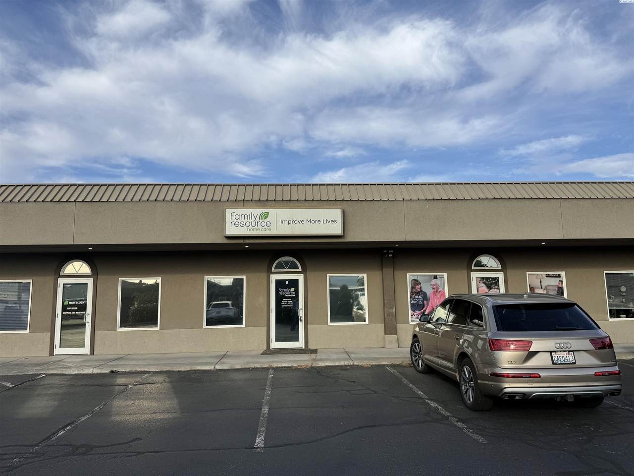 4018 Clearwater Ave - Photo 1