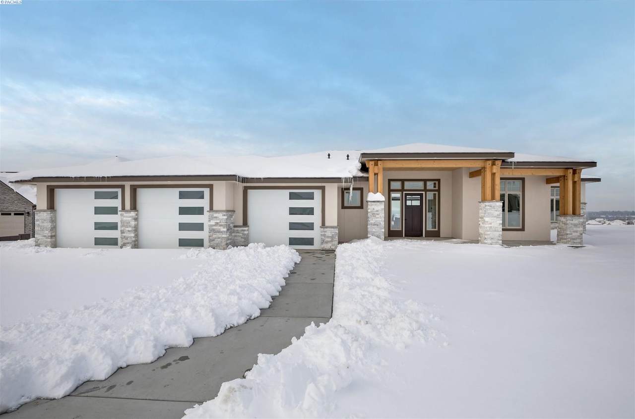 11731 Talon Court - Photo 1