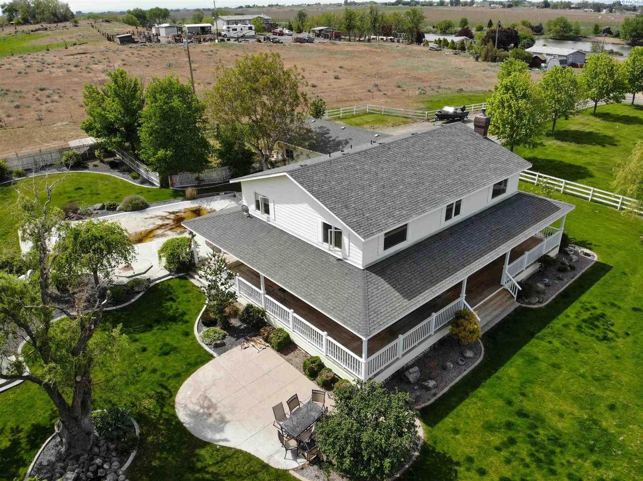 155807 Byron Rd. - Photo 1