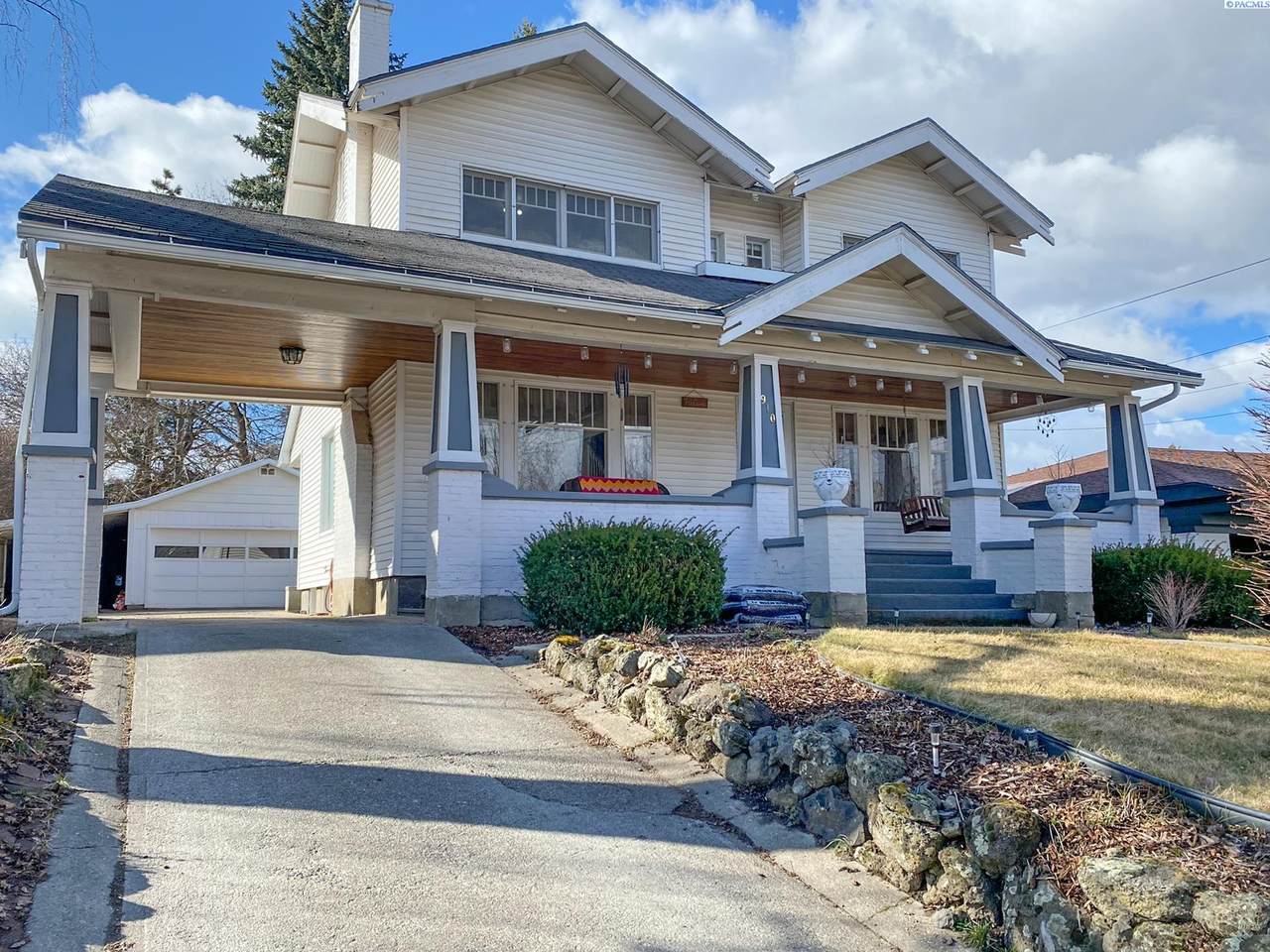 910 Lake St - Photo 1