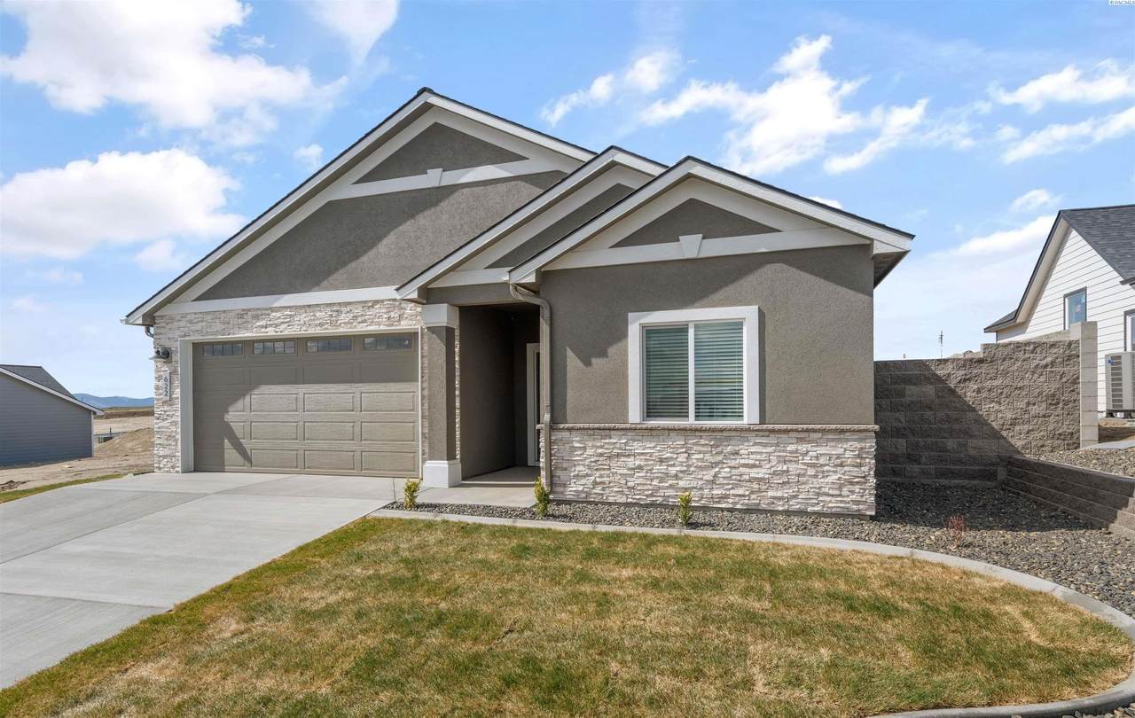 622 Cortona Way - Photo 1