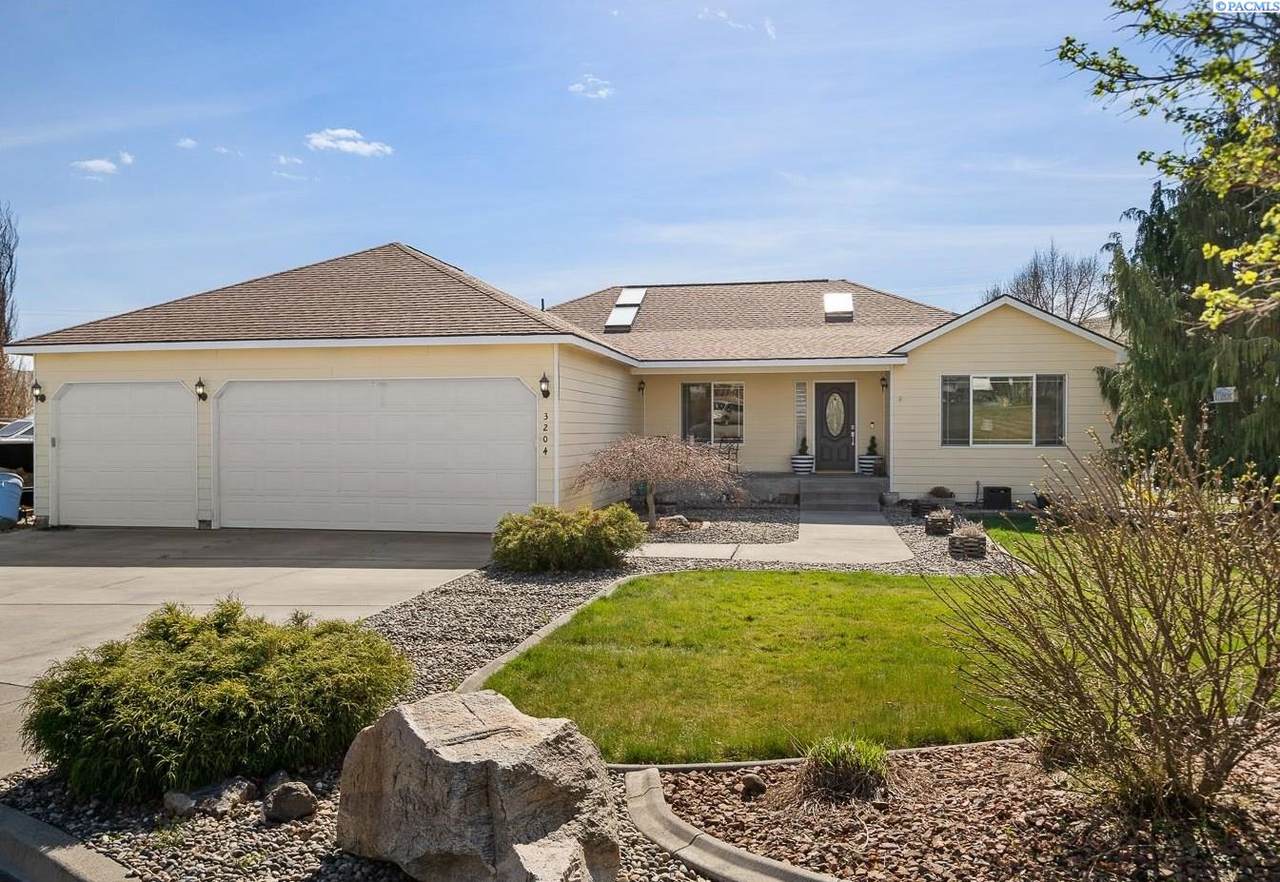 3204 Northridge Ct. - Photo 1