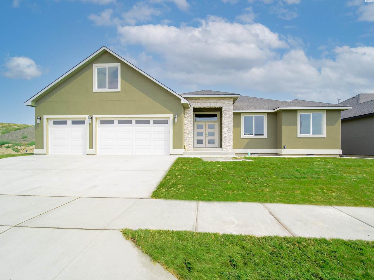 6024 31st Ave - Photo 1