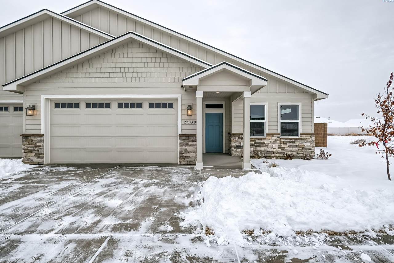 2589 Sunray Ave - Photo 1