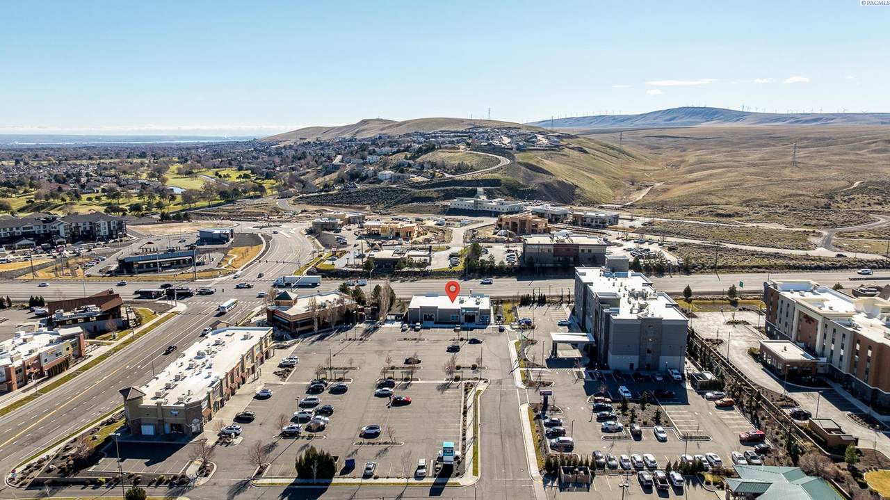 3601 Plaza Way - Photo 1