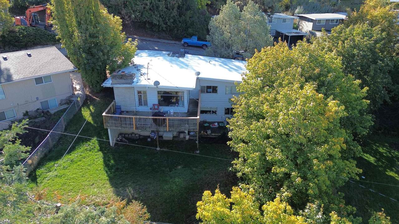 1810 Wheatland - Photo 1