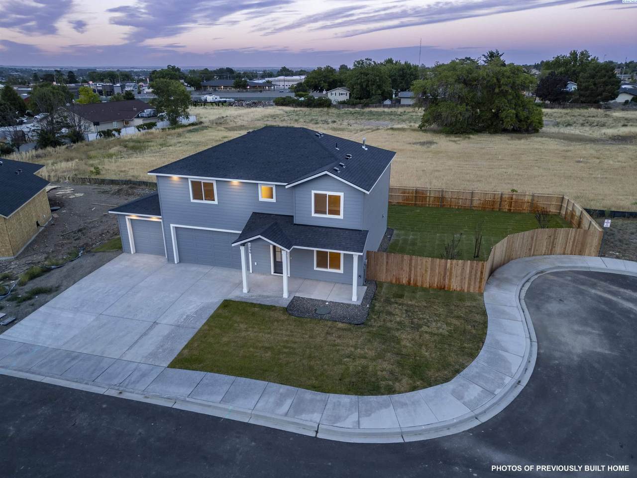 4361 Cowlitz Blvd - Photo 1