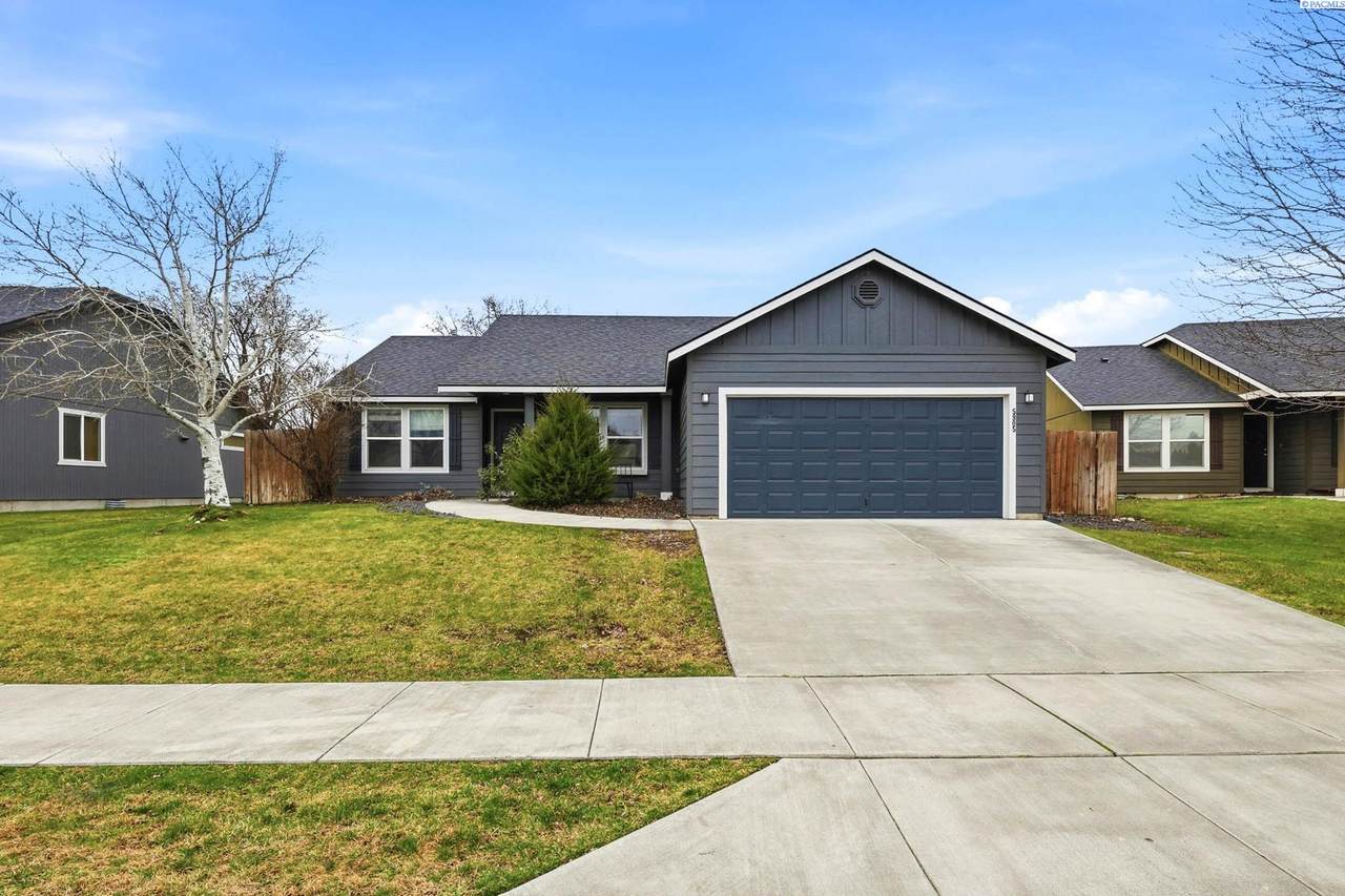 5905 4th Place - Photo 1