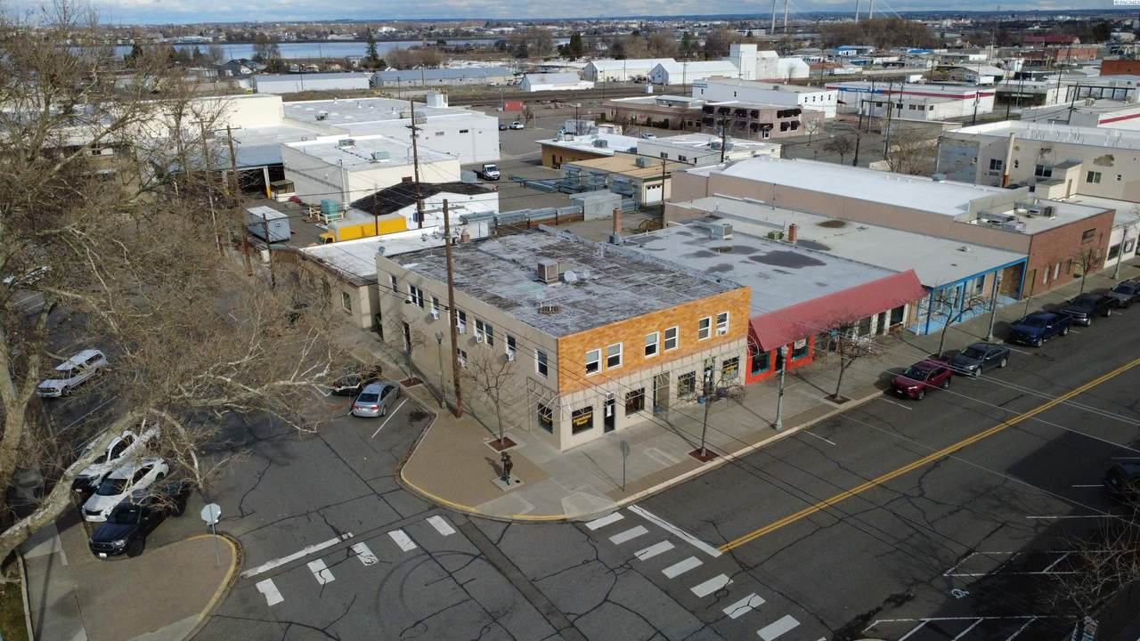 322 Kennwick Ave - Photo 1