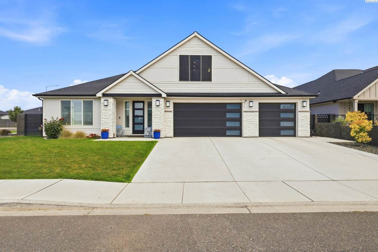8317 Silver Mound Dr - Photo 1
