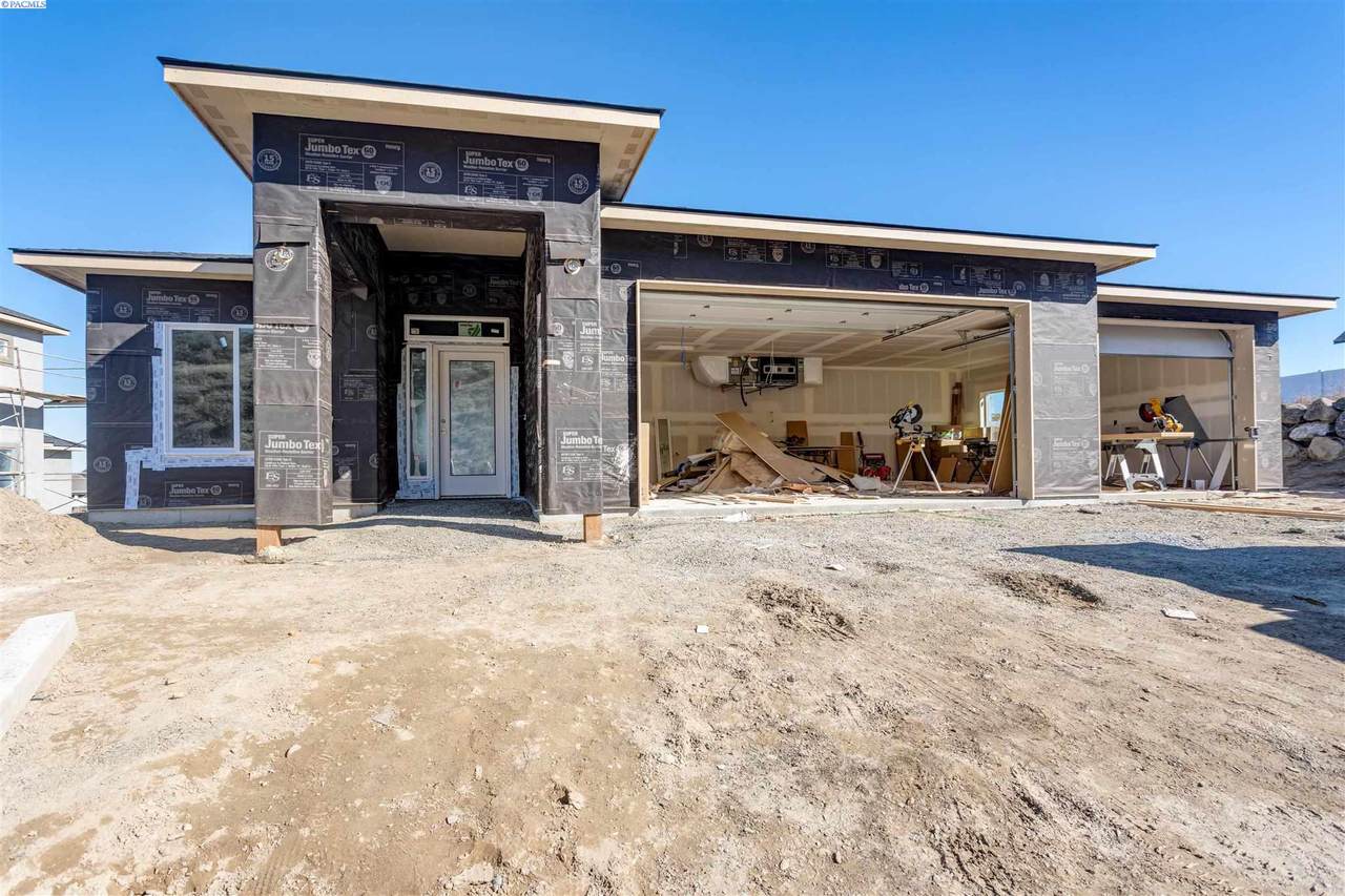 1808 Somers Lane - Photo 1