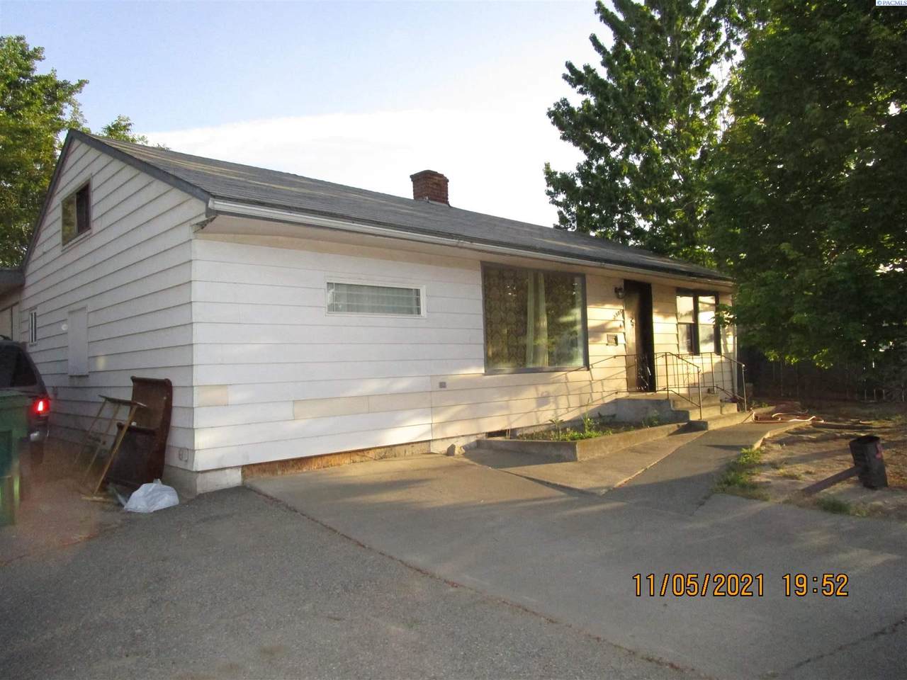 2305 Kennewick Ave - Photo 1