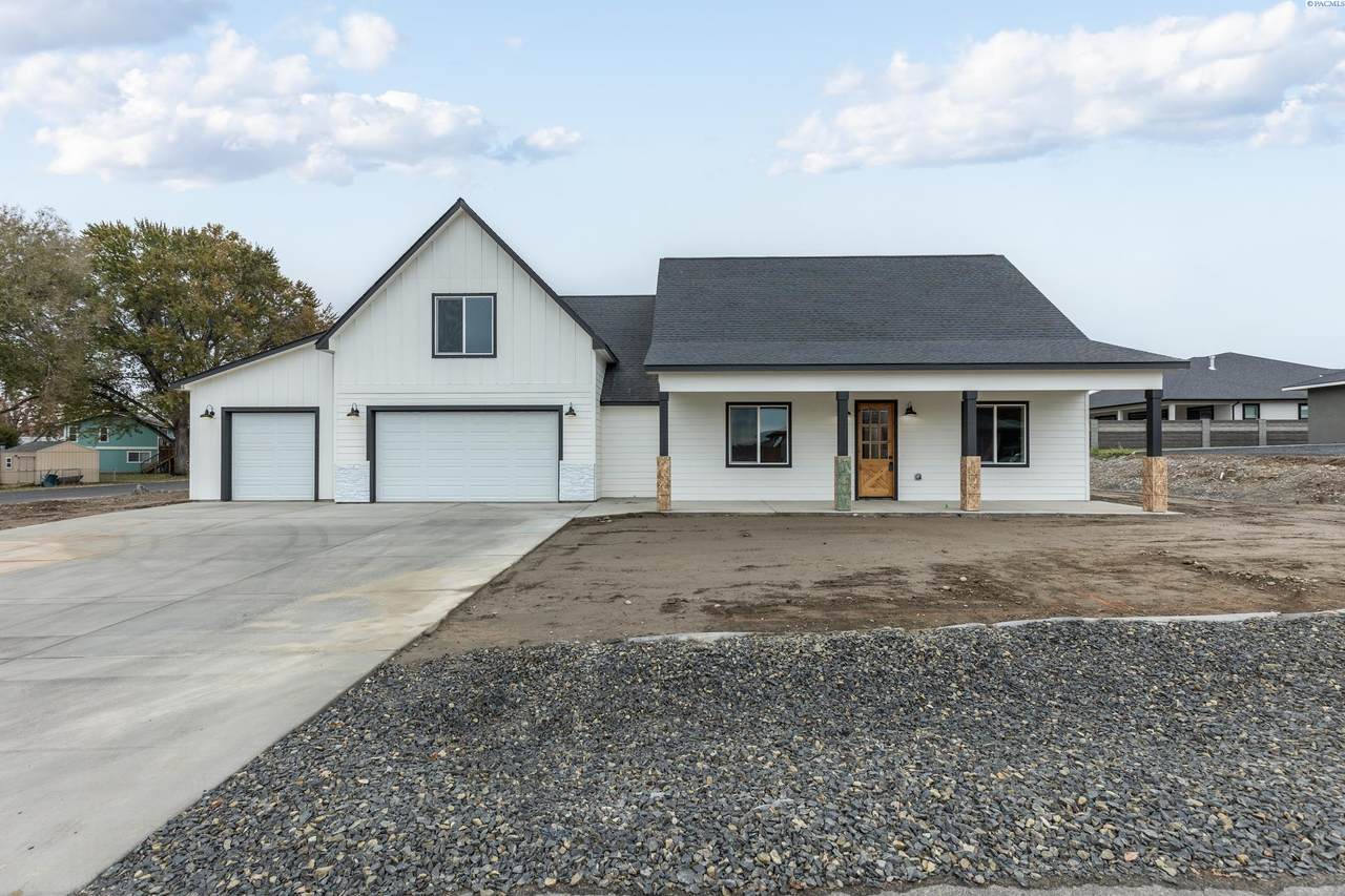 5202 Margaret St - Photo 1