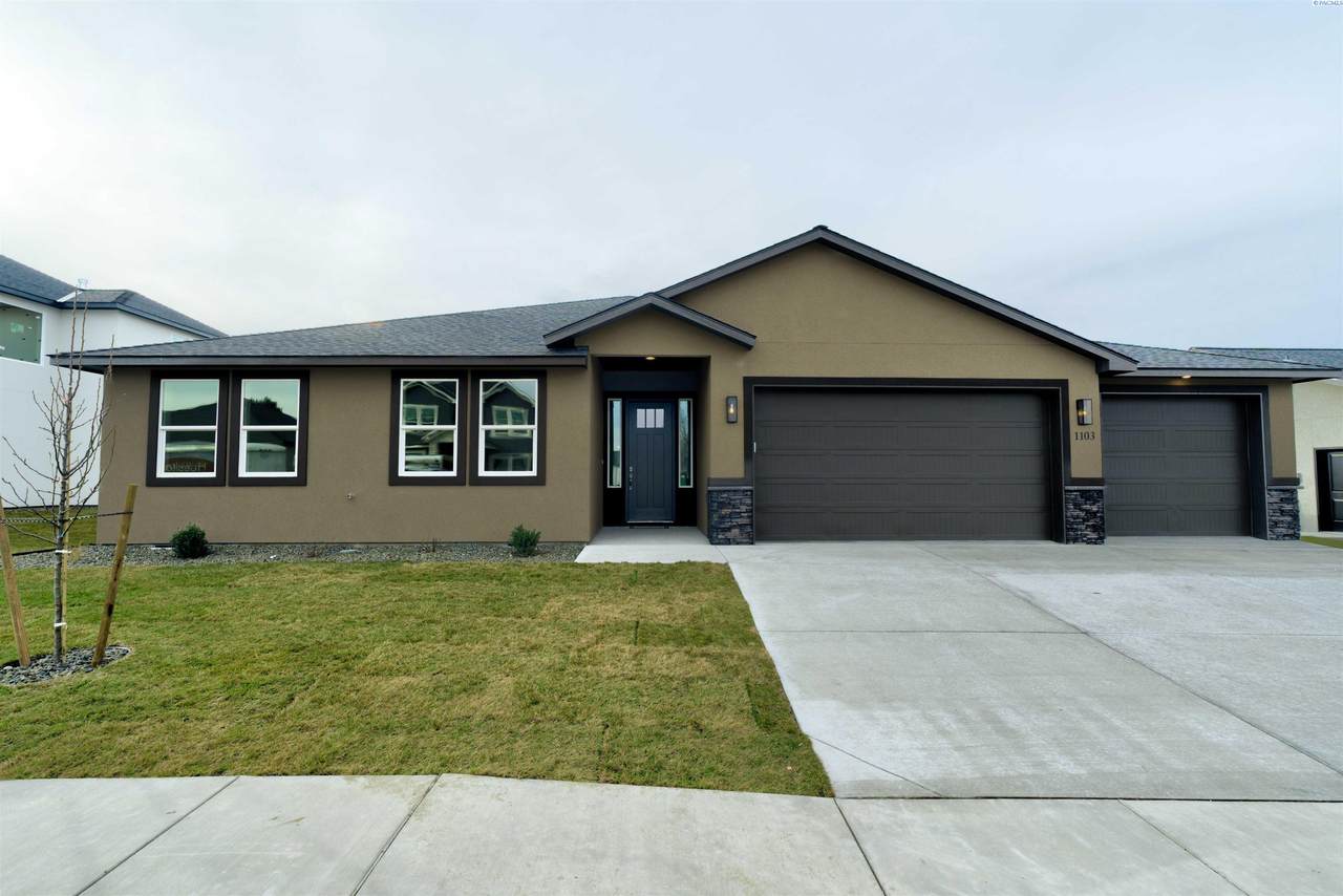 1103 Grant Place - Photo 1