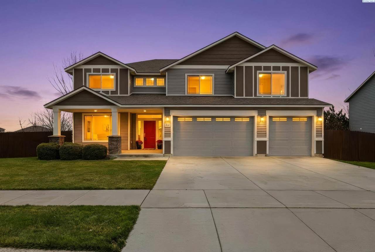 4310 Commons Dr. - Photo 1