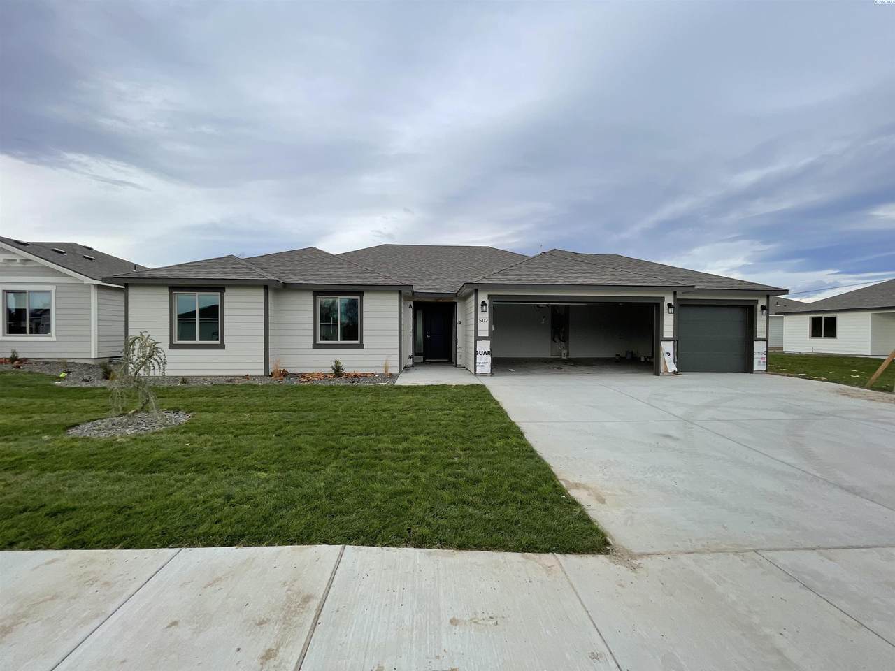 502 Lizzy Ln - Photo 1