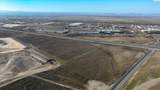 NKA Foster Wells Rd - Photo 5