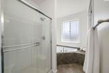 882 Pikes Peak Dr - Photo 18