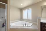 6018 Rockrose Ln - Photo 34