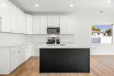 1097 Underwood Pl - Photo 23