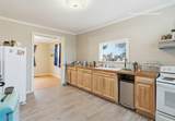 305 Rednour St - Photo 10