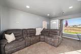 1511 Bennett Ave - Photo 4
