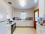 645,645 1/2 Maple St - Photo 5