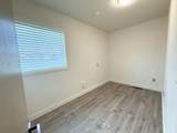 2427 Falls Ave - Photo 11