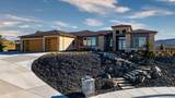 946 Heidel Ct - Photo 2