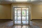 300 Main St - Photo 9