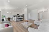 2857 Penn St - Photo 8
