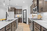 8813 Dusty Maiden Dr - Photo 17