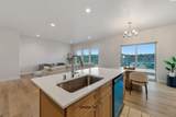 728 Honeylicious St. - Photo 13