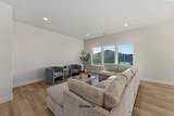 728 Honeylicious St. - Photo 7