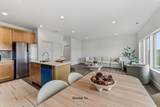734 Honeylicious St. - Photo 6