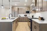 2828 Avrio Ave - Photo 4