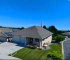 1942 Sky Meadow Ave - Photo 3