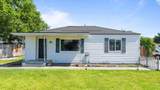 1008 Adams St - Photo 2