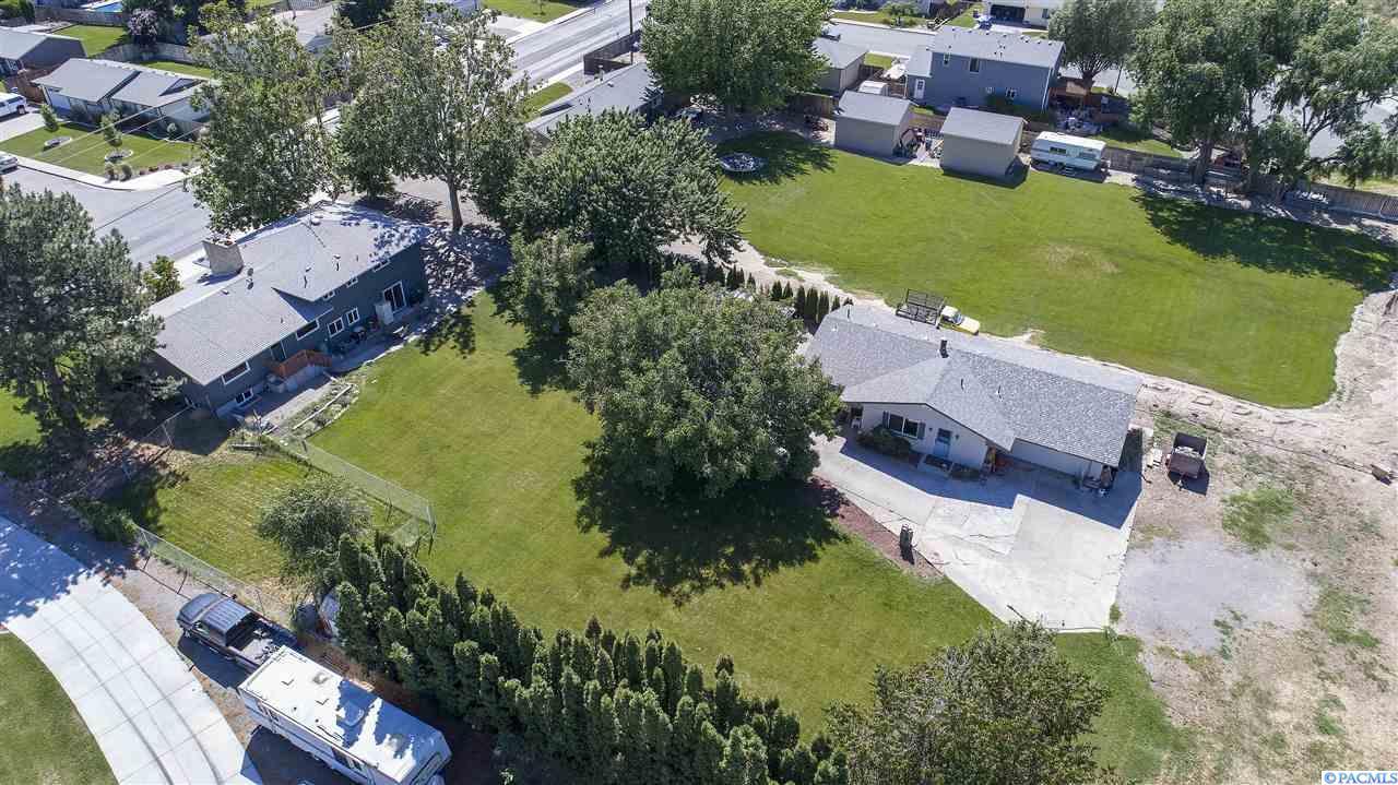 4504 4th Ave - Photo 1
